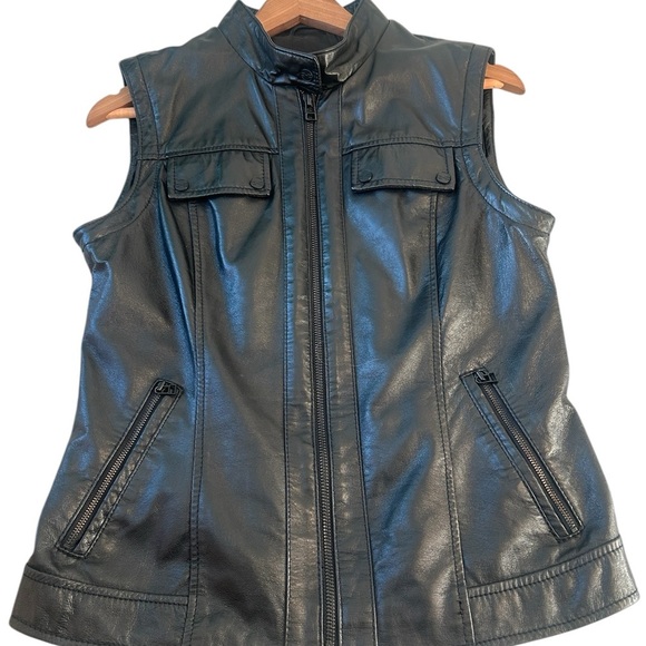 Danier S women’s jacket/vest beautiful condition Cotton/spandex sleeves - Picture 2 of 12